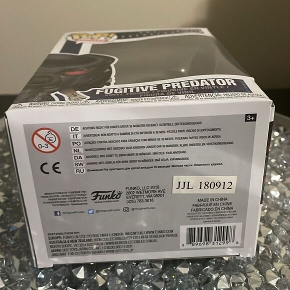 Funko Pop! Movies The Predator 620 Fugitive Predator Vinyl Figure - Picture 8 of 8